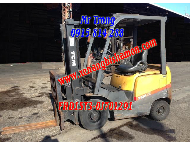 Xe nâng dầu hiệu TCM Model FHD15T3, tải trọng 1500kg